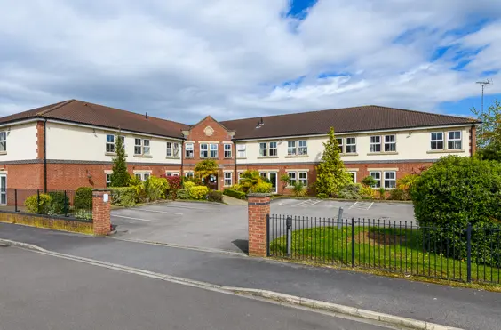 Cantley Grange - outside view of care home