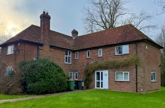 Mansgrove Farm House - outside view of care home
