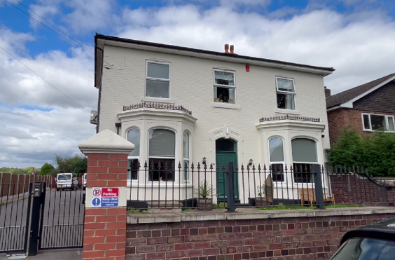 Park View - outside view of care home