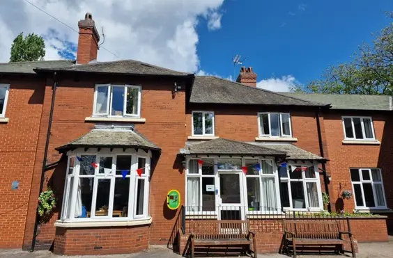 Cymar House - outside view of care home