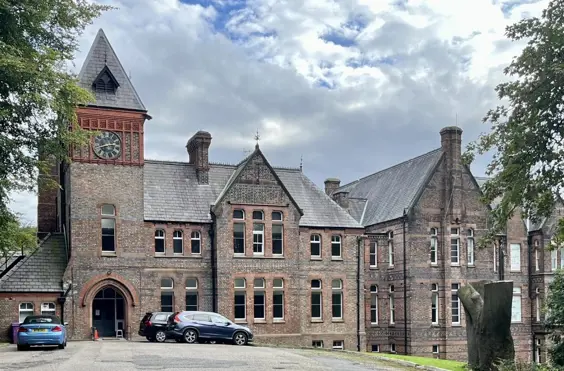 Woolton Acre Retirement Living - outside view of care home