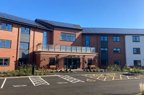 Holly Grange House Care Home - An outside view of the home