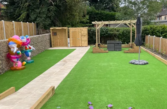 Meadowbrook Manor Ltd - Photo of the garden where applicable