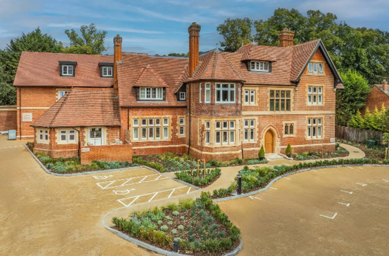 Cedar Lodge - outside view of care home