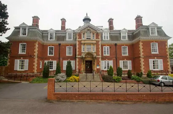 Astell House - An outside view of the home