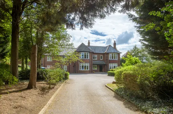 Cranswick Lodge - outside view of care home