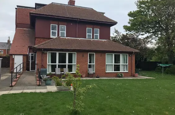 East Dene Court - outside view of care home