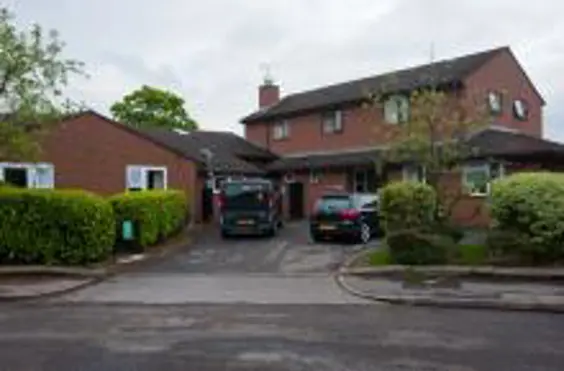 Oakwood Acquired Brain Injury Rehabilitation Service - outside view of care home