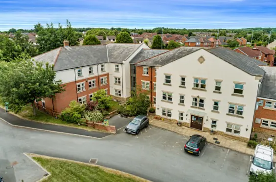 Lofthouse Grange and Lodge - outside view of care home