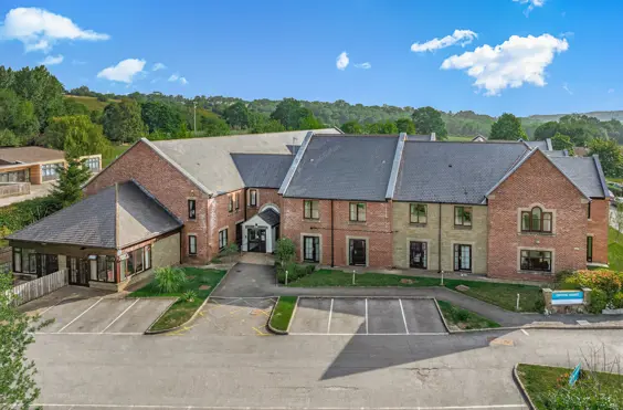 Crystal Court - outside view of care home