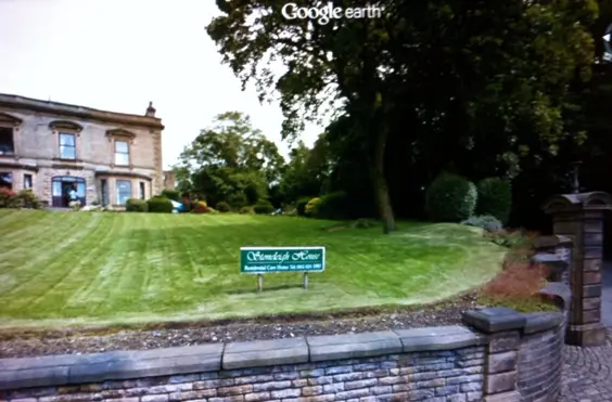 Stoneleigh House - outside view of care home