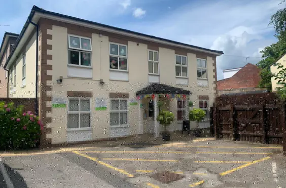 Moorend Place - outside view of care home