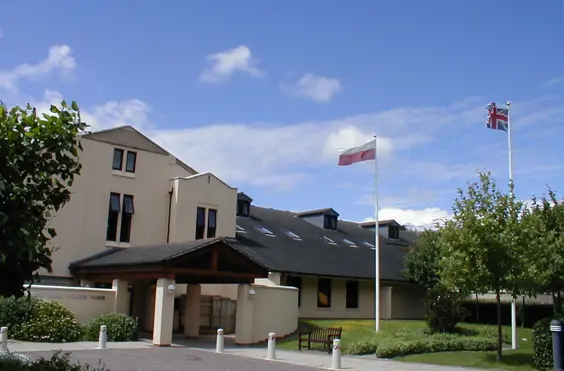 Ilford Park Polish Home - outside view of care home