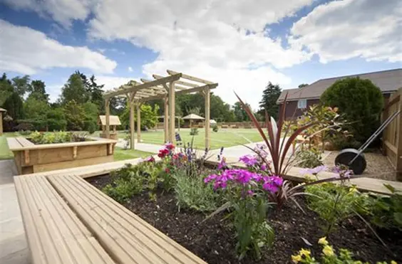 White Plains Care Home - outside view of care home
