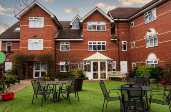 Linden Lodge Residential Home - outside view of care home