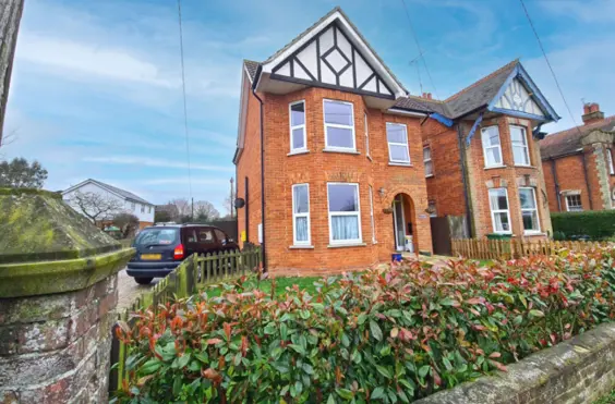Schumey's Corner - outside view of care home