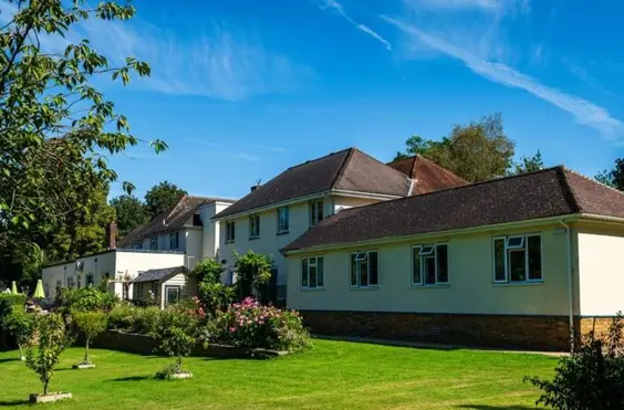 Seven Arches Nursing Home - outside view of care home