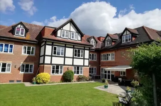 Sydmar Lodge - outside view of care home