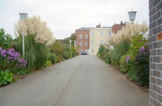 Quebec Hall Limited - outside view of care home