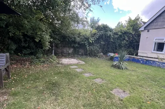 Glenroyd House - outside view of care home